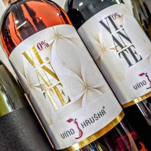 VNO HRUKA: Rodinn vinrstvo so svetovou chuou